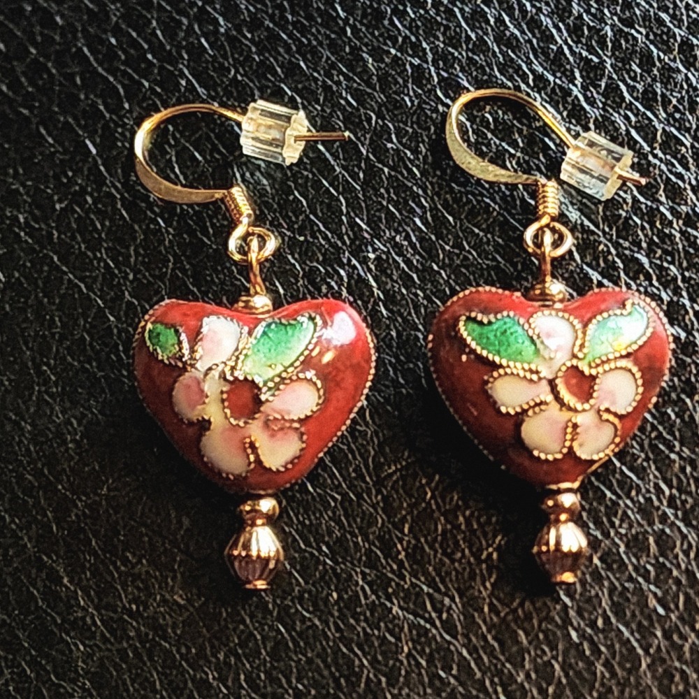 Vintage Cloisonne Heart Drop Earrings Red Floral Enamel Gold Tone Romantic‎ OS